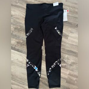 NWT Women’s Black GapFit Gfast Leggings, Size Large